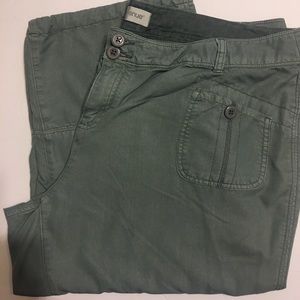 🛍Cargo style Capri🛍